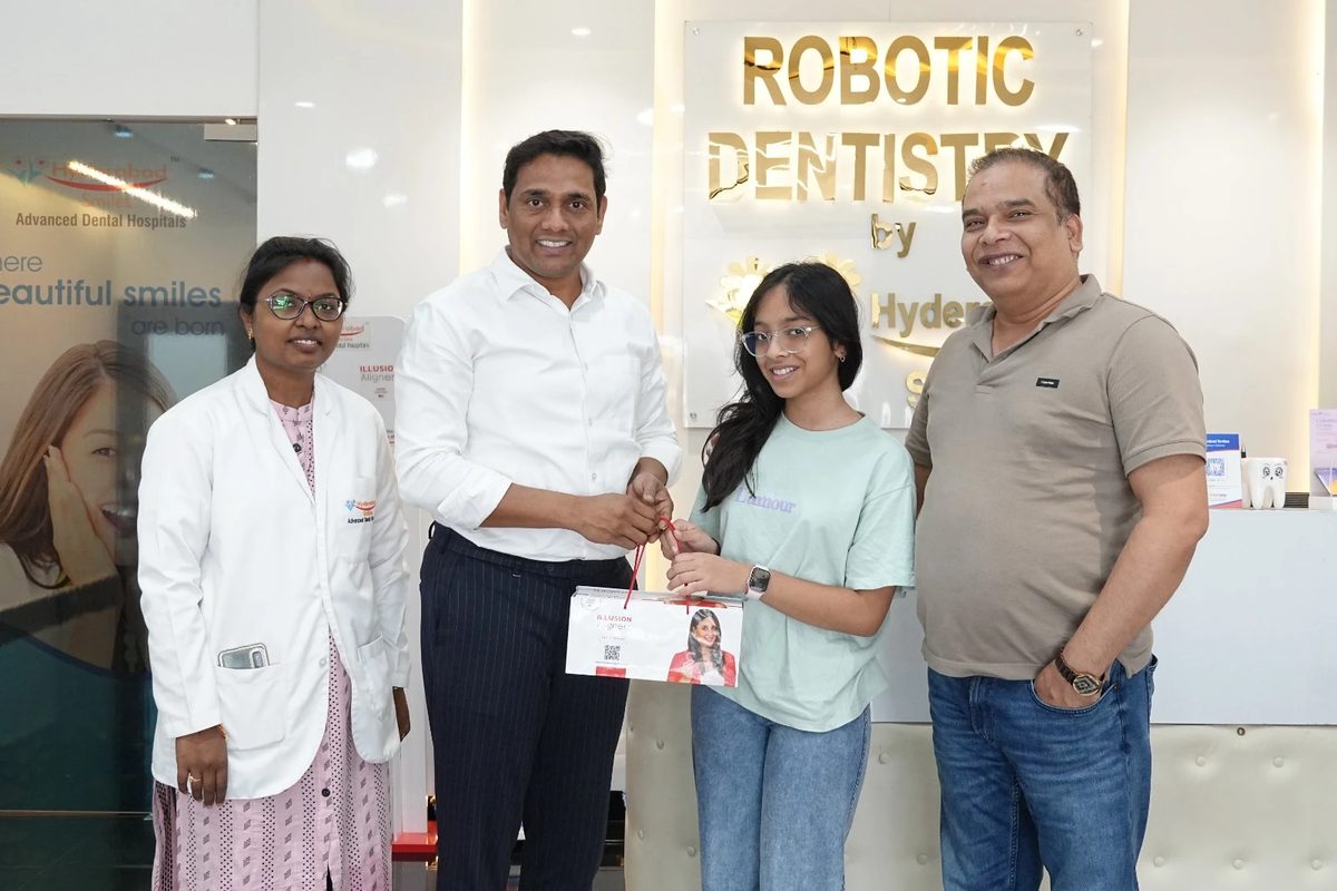 Clear aligner patient at our Robotic Dentistry centre